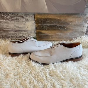 Orvis White Split Toe Bucks